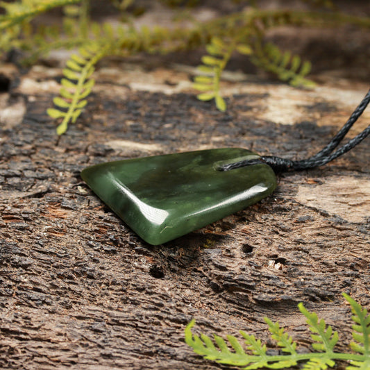 NZ Greenstone Small Freeform Toki Pendant (BP769) Rimu Pounamu