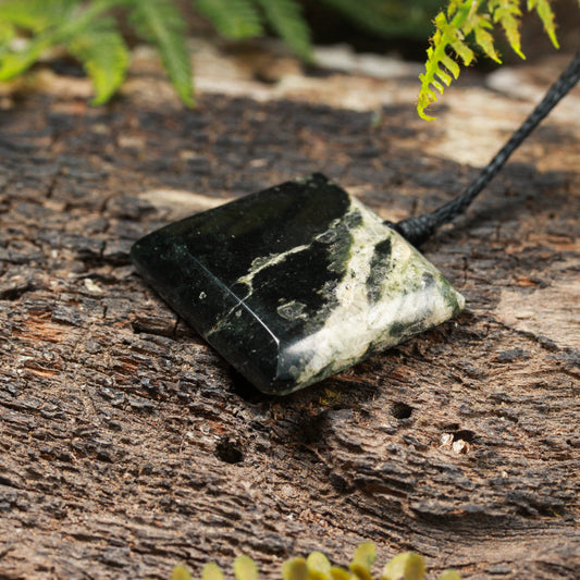 NZ Greenstone Small Freeform Toki Pendant (BP763) Kawakawa Pounamu