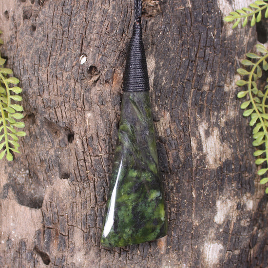Toki or Adze carved from Douglas Creek - NZ Greenstone