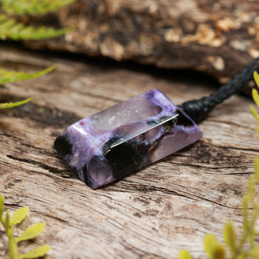 Charoite XSmall Freeform Toki Pendant (BP773)