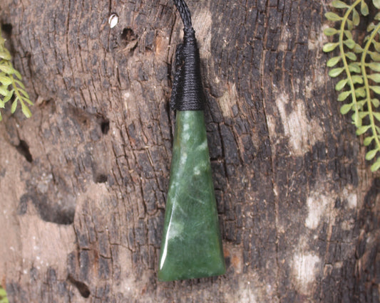 Hapopo Pounamu Toki
