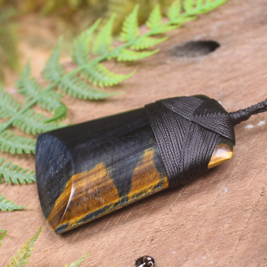 Blue Tigers Eye Toki pendant 