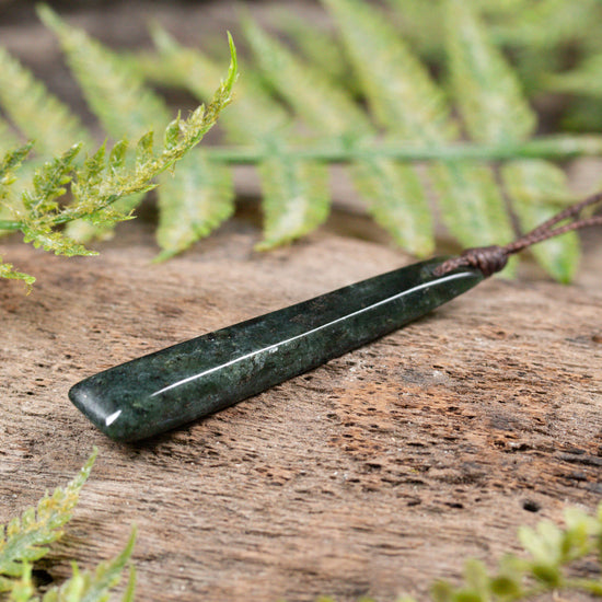 NZ Fuchsite Small Toki Pendant