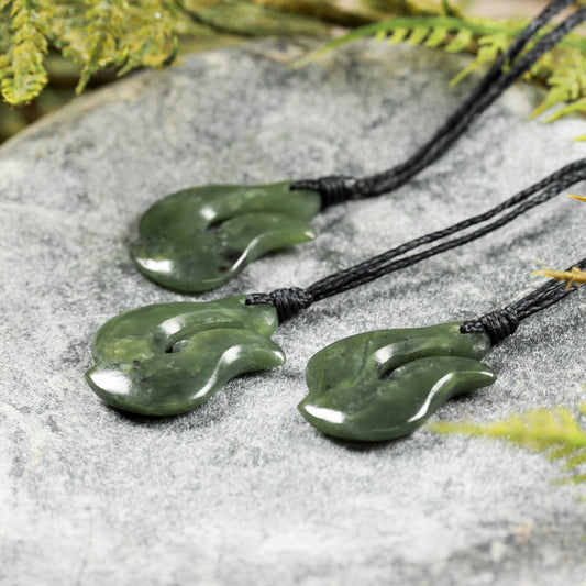 NZ Greenstone XSmall Hei Matau Pendant (BN191) Hapopo Pounamu