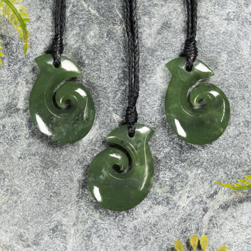 NZ Greenstone XSmall Hei Matau Pendant (BN196) Hapopo Pounamu