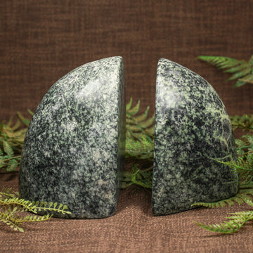 NZ Serpentine Freeform Book End Sculptures (BP852)