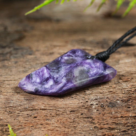 Charoite Small Freeform Niho Taniwha Tooth Pendant (BN212)