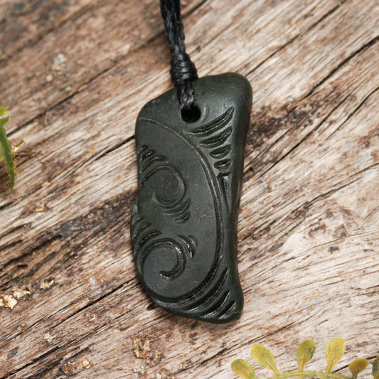 NZ Serpentine XSmall Freeform Pendant (BN218)