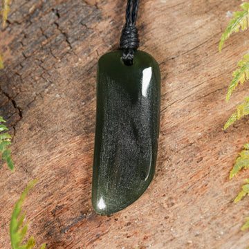 NZ Greenstone XSmall Freeform Niho Taniwha Tooth Pendant (BN433) Tangiwai Pounamu