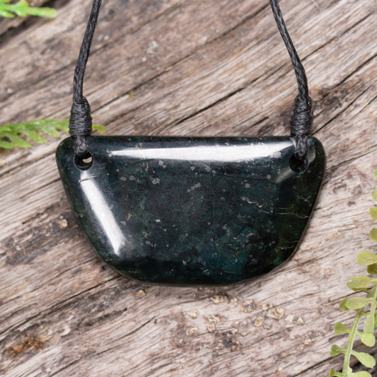 NZ Serpentine Small Freeform Shield or Breastplate Pendant
