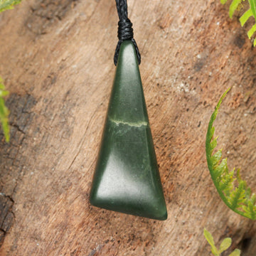 NZ Greenstone Small Freeform Toki Pendant (BN478) Kawakawa Pounamu