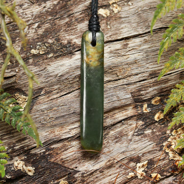 NZ Greenstone XSmall Freeform Toki Pendant (BN481) Flower Jade Pounamu