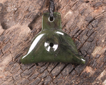 Rimu pounamu dog whistle