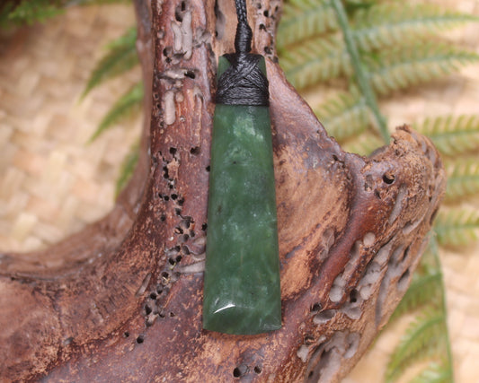 Hapopo Pounamu Toki