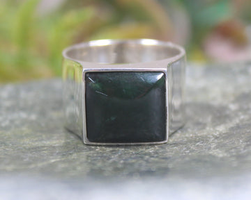 Sterling Silver Kawakawa Pounamu Ring - NZ Greenstone