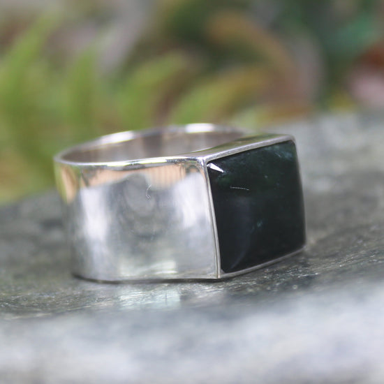 Sterling Silver Kawakawa Pounamu Ring - NZ Greenstone