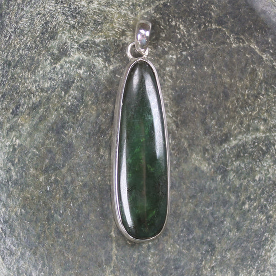 Kawakawa Pounamu pendant set in Sterling Silver - NZ Greenstone