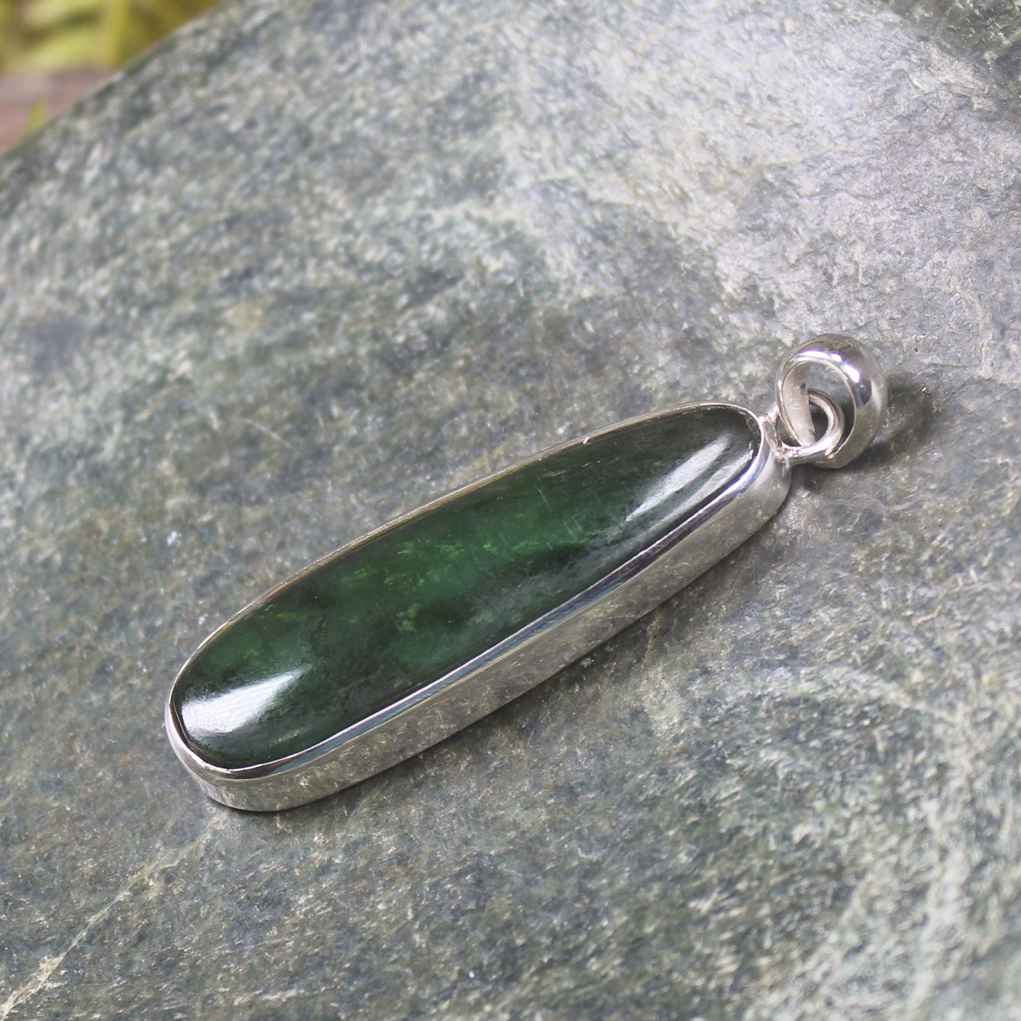 Kawakawa Pounamu pendant set in Sterling Silver - NZ Greenstone