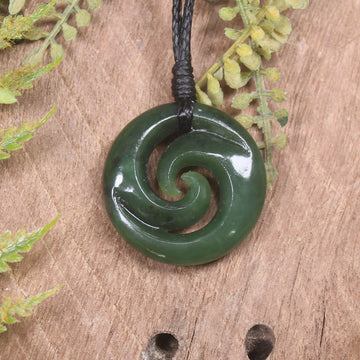 Kawakawa Pounamu Koru