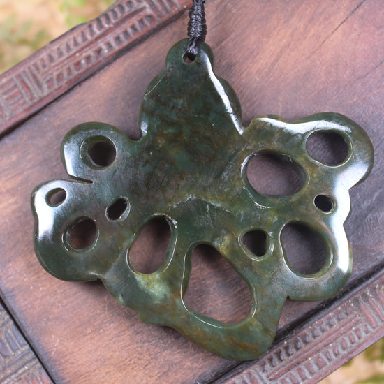 Te Wheke or Octopus Pendant carved from Rimu Pounamu - NZ Greenstone