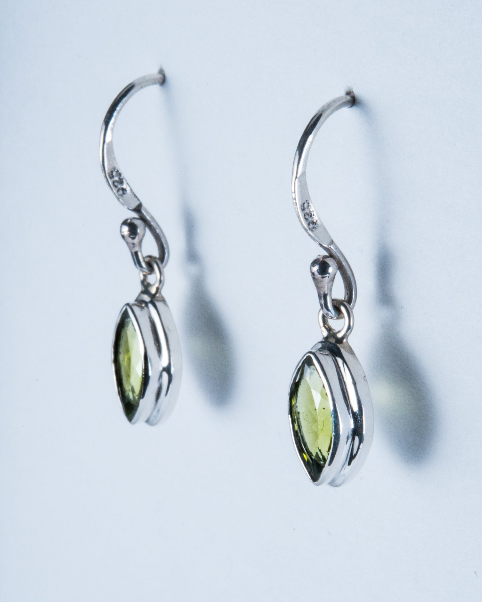 Peridot Sterling Silver Earrings (AZ087)