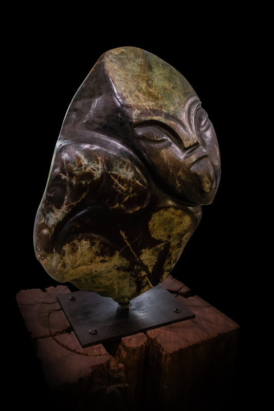 NZ Serpentine TIKI Sculpture (BH304)