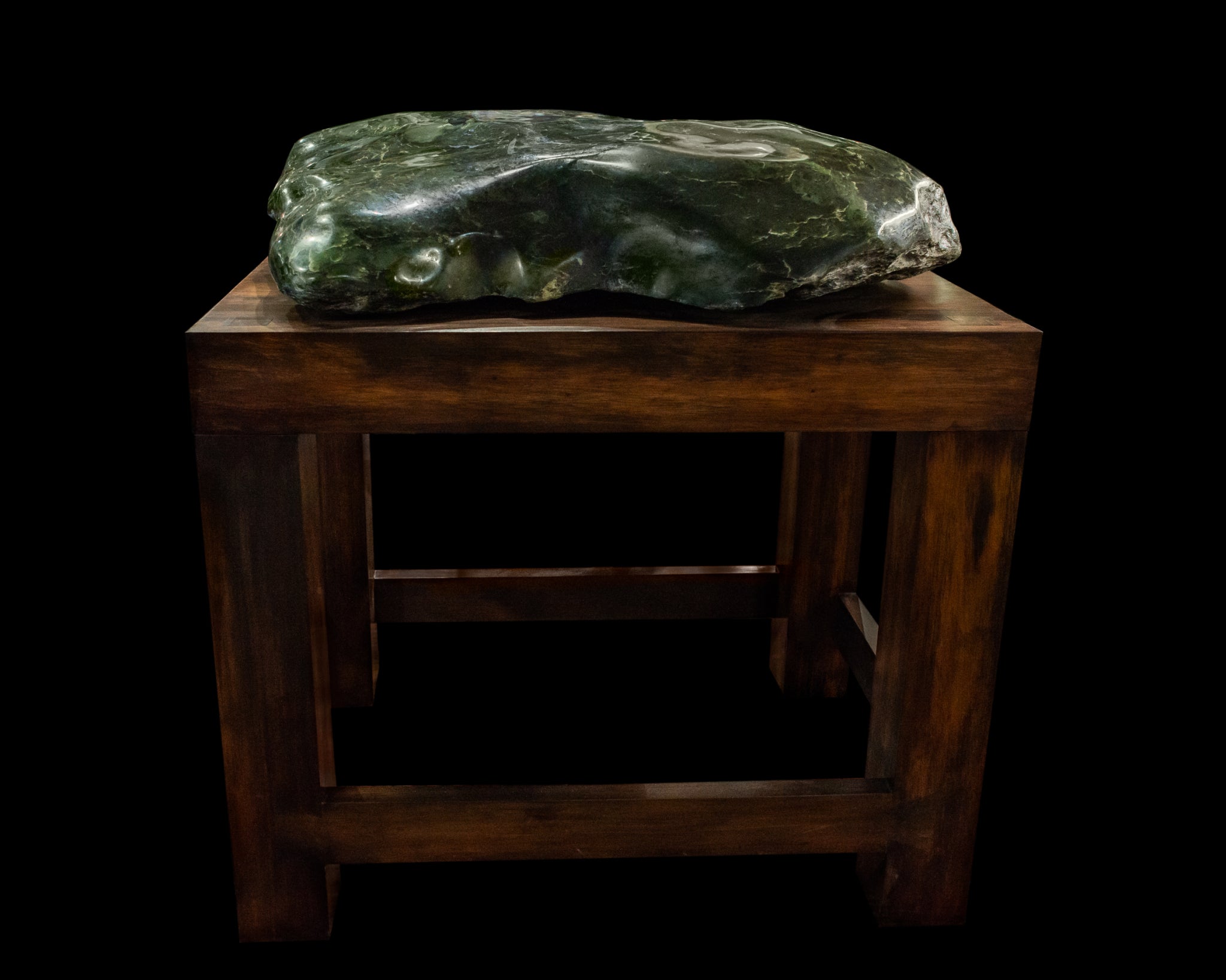 NZ Greenstone Freeform Sculpture (BH300) Rimu Pounamu