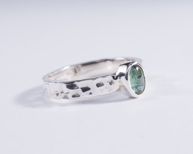 Green Tourmaline Sterling Silver Ring Size 6 (AH730)