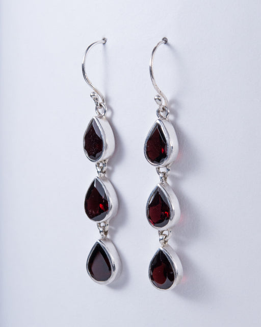 Garnet Sterling Silver Faceted 3 Drop Earrings (AH723)