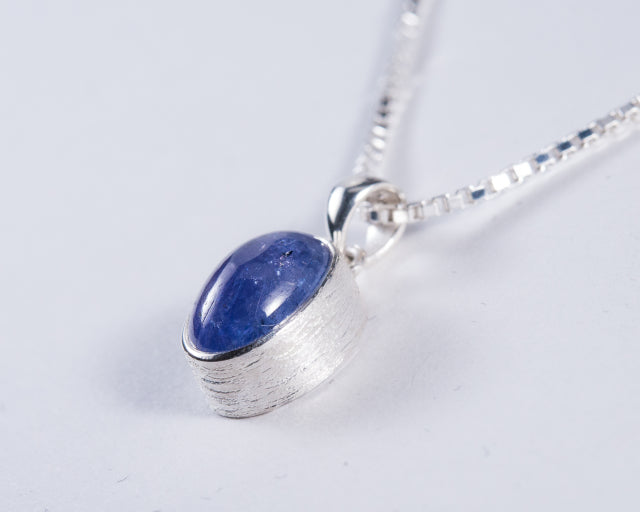 Tanzanite Sterling Silver Pendant (AH891)