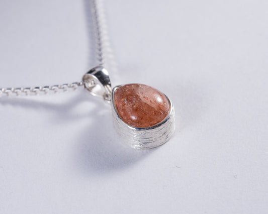 Sunstone Sterling Silver Pendant (AH942)