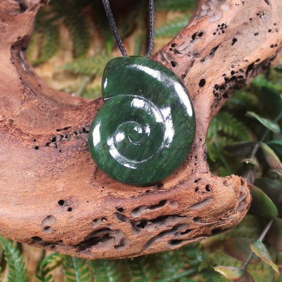 Koru pendant carved from Kawakawa Pounamu - NZ Greenstone