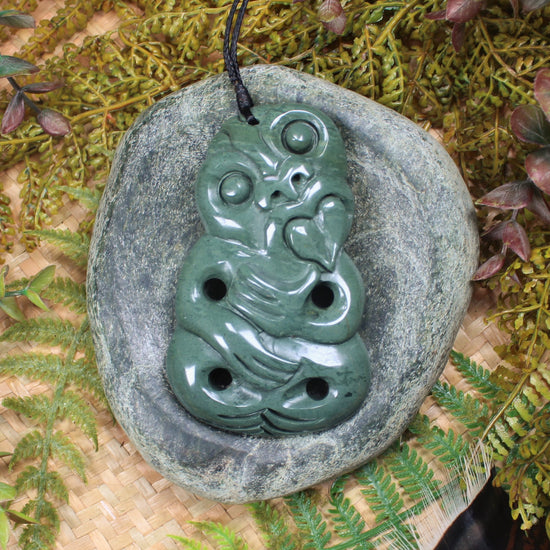 Hei Tiki carved from NZ Pakohe or Argillate