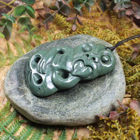Hei Tiki carved from NZ Pakohe or Argillate