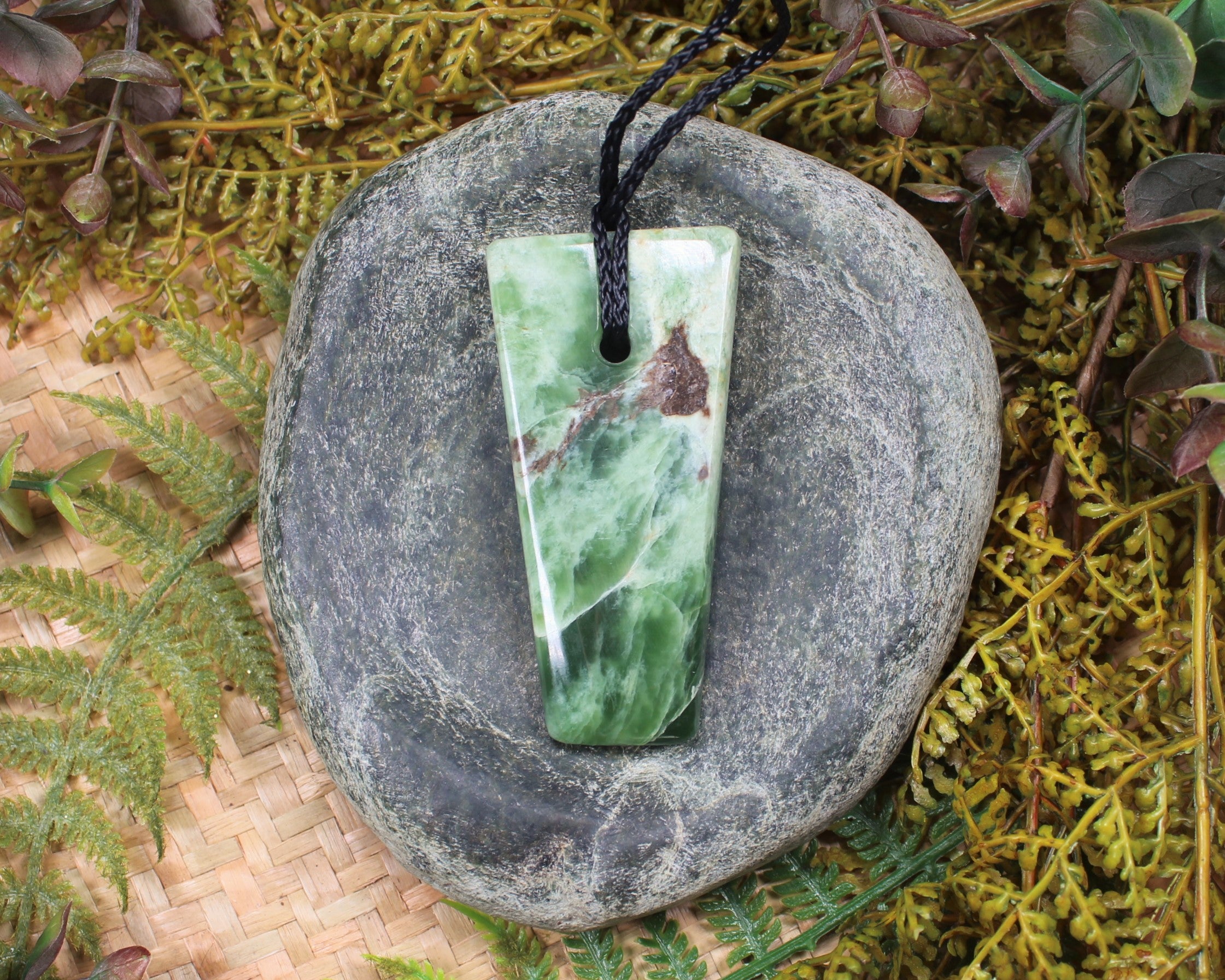 Freeform Flower Jade pendant