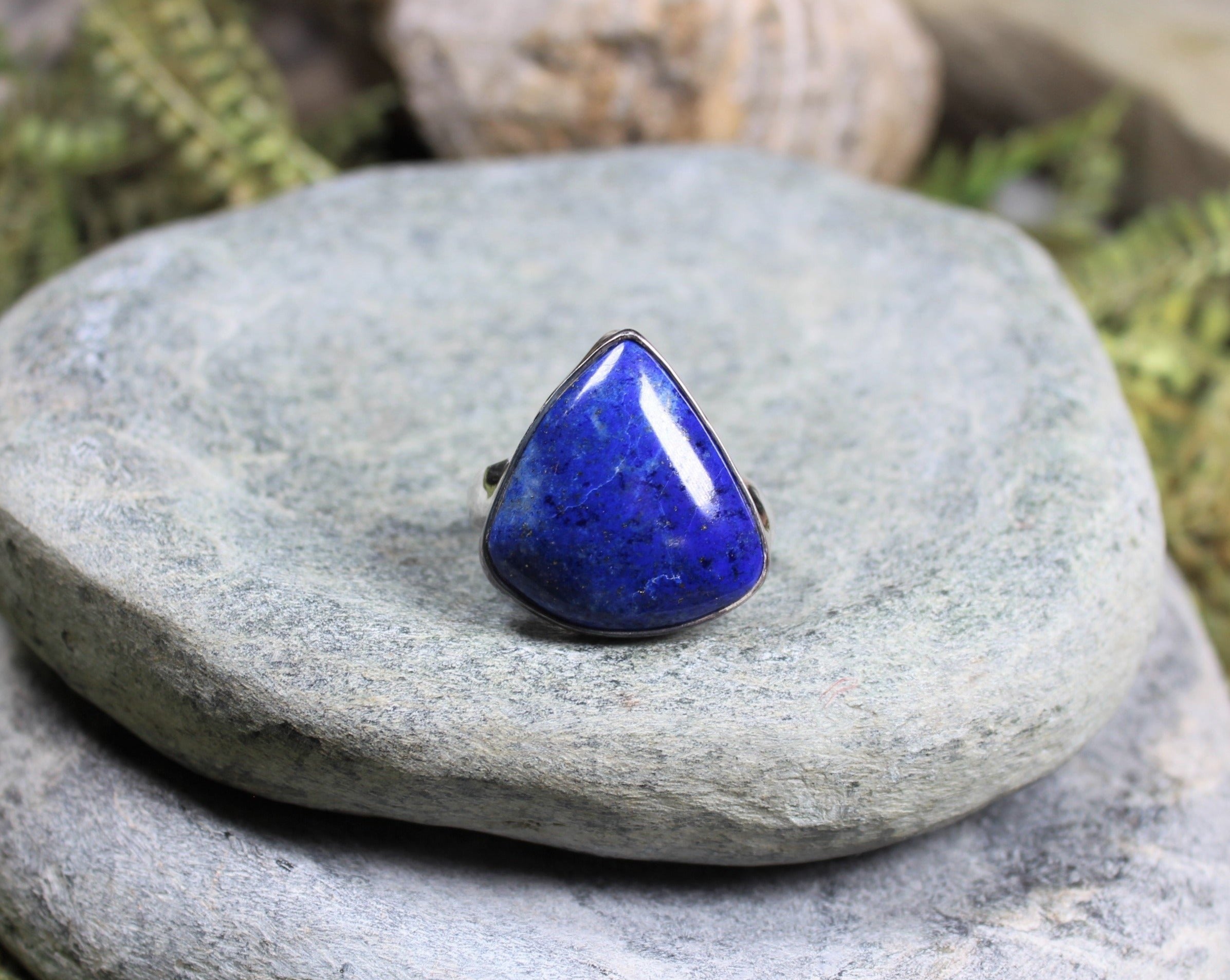 STERLING SILVER RING - Lapis Lazuli