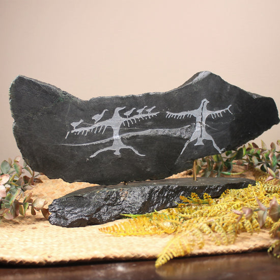 Serpentine Pounamu Sculpture - NZ Greenstone