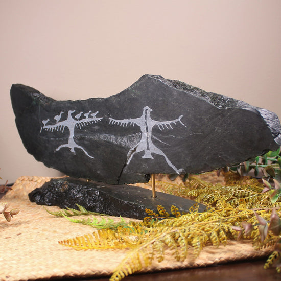 Serpentine Pounamu Sculpture - NZ Greenstone