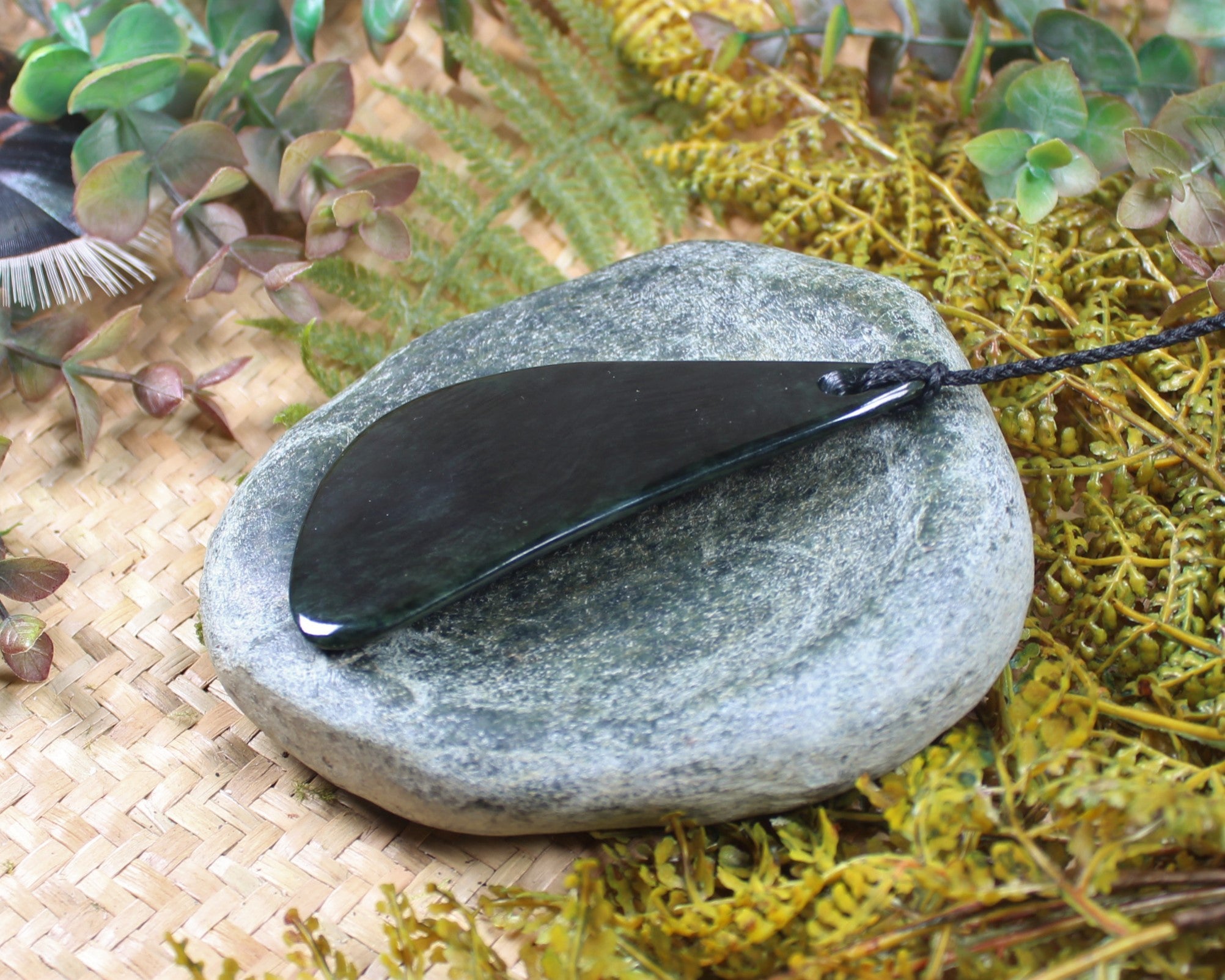 Roimata Teardrop carved from Kawakawa Pounamu - NZ Greenstone