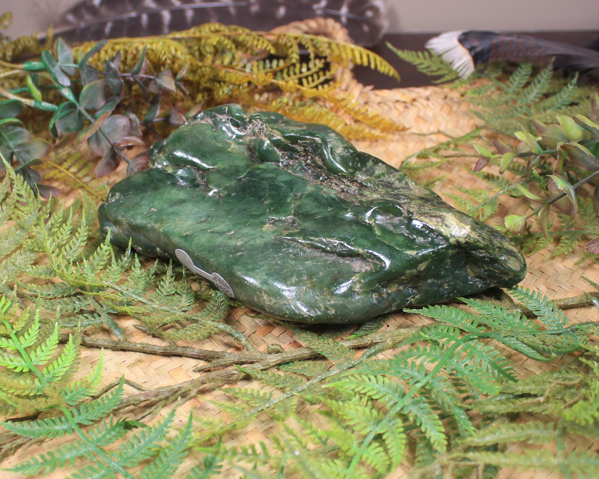 Freeform Pounamu Sculpture - Flower Jade Pounamu - NZ Greenstone