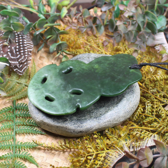 Hei Tiki carved from Kawakawa Pounamu - NZ Greenstone