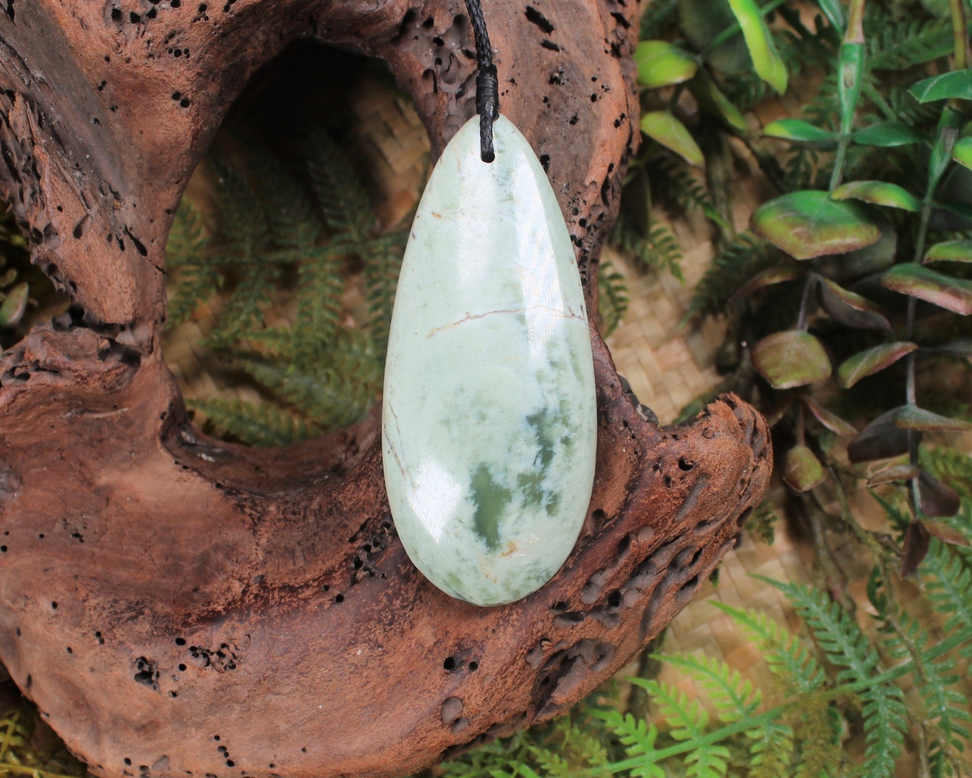 Roimata Teardrop carved from Flower Jade Pounamu - NZ Greenstone