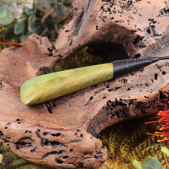 Toki or Adze Pendant carved from Flower Jade Pounamu - NZ Greenstone