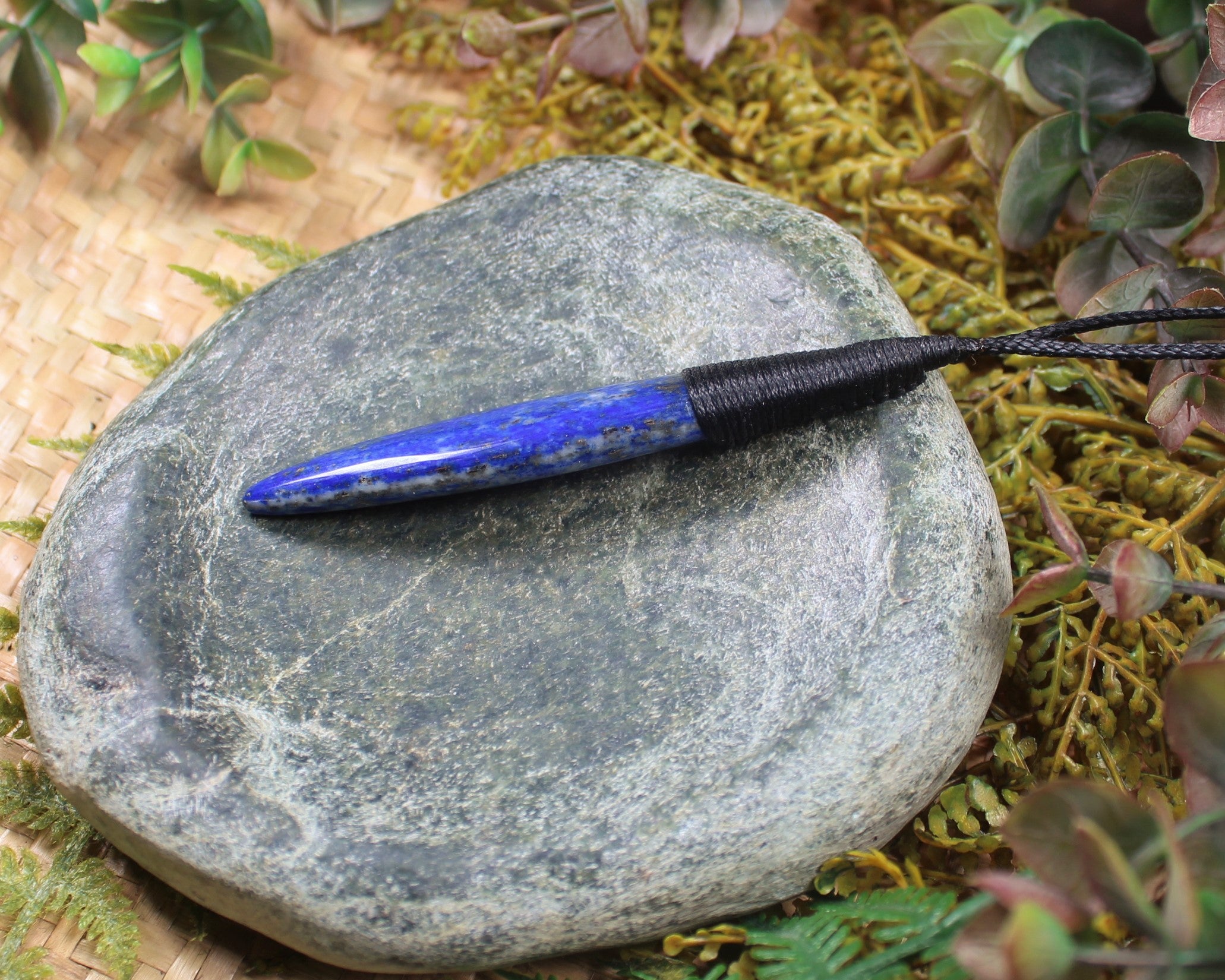 Roimata or Teardrop carved from Lapis Lazuli