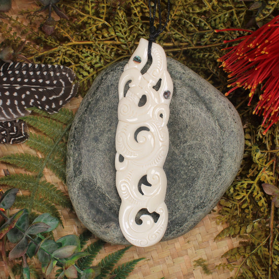 NZ Beef Bone Manaia