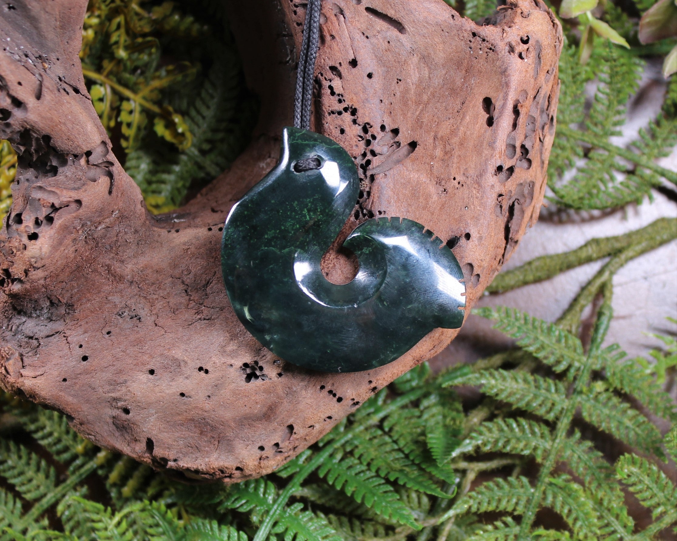 Hei Matau or Fish Hook carved from Kawakawa Pounamu - NZ Greenstone