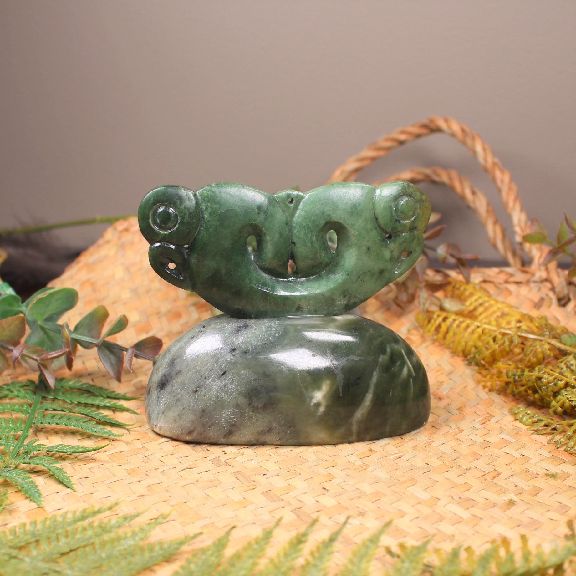 Flower Jade Pekapeka Sculpture - NZ Greenstone