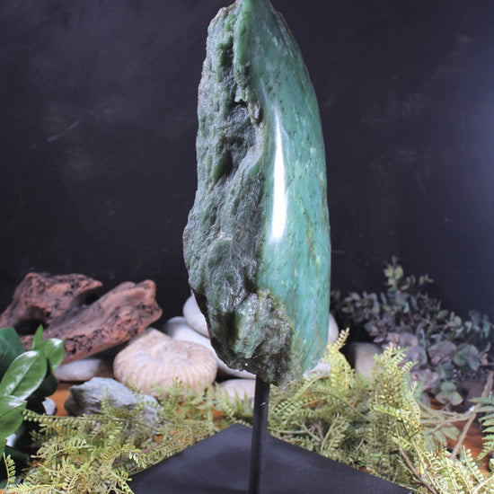 Freeform Pounamu Sculpture - Hapopo Pounamu - NZ Greenstone