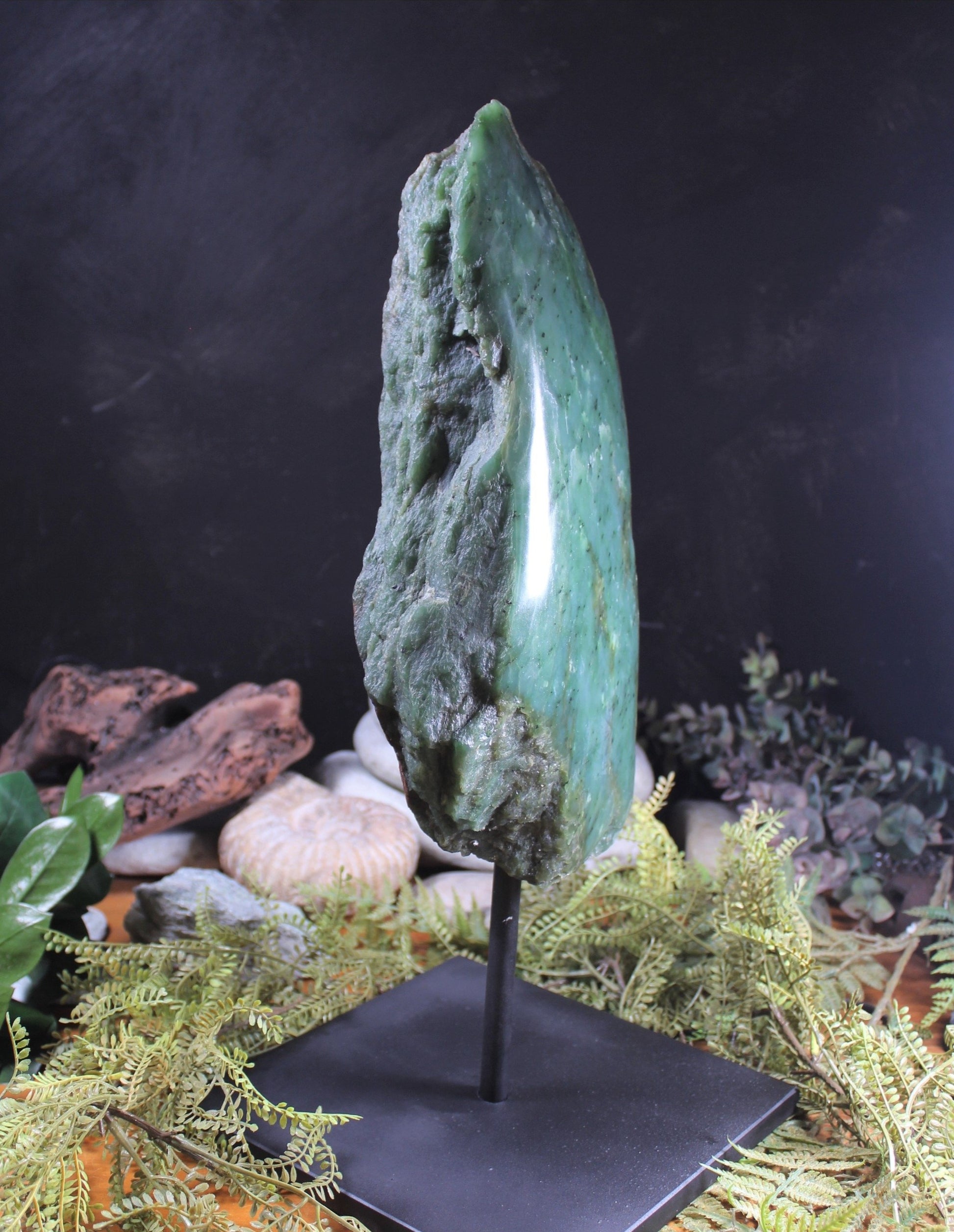 Freeform Pounamu Sculpture - Hapopo Pounamu - NZ Greenstone