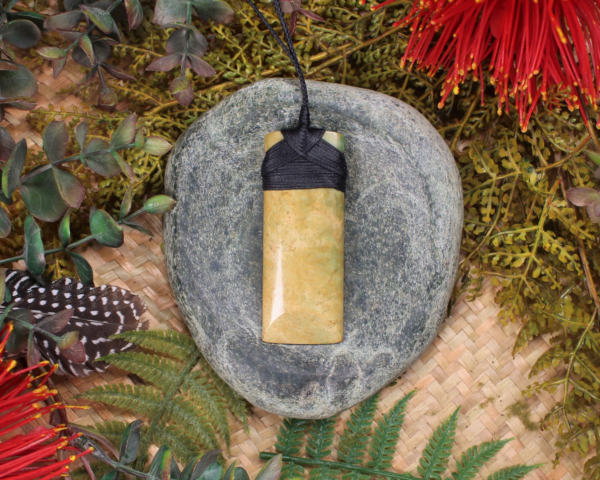 Toki or Adze Pendant carved from Flower Jade Pounamu - NZ Greenstone